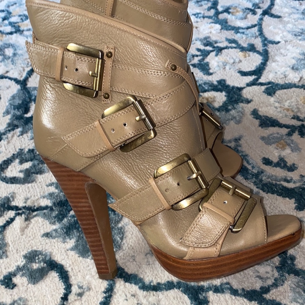 Sexy Strappy Bootie’s by Aldo
